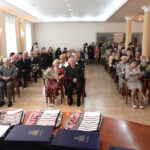 Medale za długoletnie pożycie małżeńskie wręczył Prezydent Kielc Wojciech Lubawski / Wojciech Habdas / Radio Kielce