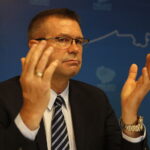 18.07.2018 Kielce. Bogdan Wenta podczas konferencji prasowej / Jarosław Kubalski / Radio Kielce