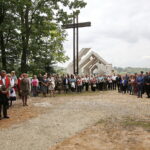 05.09.2018 Michniów. Leśna Droga Krzyżowa / Jarosław Kubalski / Radio Kielce