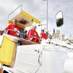 09.09.2018 Święty Krzyż. Uroczystości odpustowe. Arcybiskup Wacław Depo w replice papamobile / Jarosław Kubalski / Radio Kielce