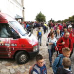 22.09.2018 Święty Krzyż. Świętokrzyski Rajd Pielgrzymkowy zakończył się mszą świętą na błoniach przed klasztorem / Jarosław Kubalski / Radio Kielce