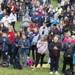 22.09.2018 Święty Krzyż. Świętokrzyski Rajd Pielgrzymkowy zakończył się mszą świętą na błoniach przed klasztorem / Jarosław Kubalski / Radio Kielce