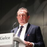 22.09.2019 Kielce. Gala w Targach Kielce z okazji 90 – lecie istnienia Świętokrzyskiego Związku Piłki Nożnej. Wiceprezes PZPN ds. szkoleniowych Marek Koźmiński / Jarosław Kubalski / Radio Kielce