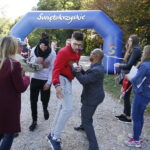 26.09.2018 Kielce. Bieg niepełnosprawnych Wzgórzem Karczówka ku czci świętego Jana Pawła II i 100 lecia odzyskania niepodległości  / Jarosław Kubalski / Radio Kielce