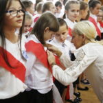 27.09.2018 Kielce. SP nr 31. Dzieci śpiewają hymn w ogólnopolskim konkursie Do Hymnu / Jarosław Kubalski / Radio Kielce