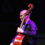 28.09.2018 Kielce. KCK. Festiwal „Memorial to Miles”. Możdżer Danielsson Fresco Trio. Lars Danielsson / Jarosław Kubalski / Radio Kielce