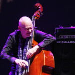 28.09.2018 Kielce. KCK. Festiwal „Memorial to Miles”. Możdżer Danielsson Fresco Trio. Lars Danielsson / Jarosław Kubalski / Radio Kielce