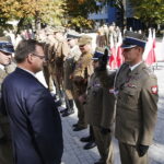 30.09.2018 Kielce. Uroczystości w 79. rocznicę utworzenia Polskiego Państwa Podziemnego. Minister Jan Józef Kasprzyk dekoruje medalem Pro Patria / Jarosław Kubalski / Radio Kielce