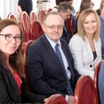 Rzeszów. Wręczenie nagród "Lodołamacze 2018". Na zdjęciu (od lewej): Iwona Murawska – Radio Kielce, Andrzej Michalski - dyrektor oddziału świętokrzyskiego PFRON i Ewa Kopolovets - dyrektor Wydziału Polityki Społecznej i Zdrowia w Świętokrzyskim Urzędzie Wojewódzkim / Krzysztof Bujnowicz / Radio Kielce