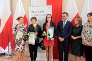 Rzeszów. Wręczenie nagród "Lodołamacze 2018". Na zdjęciu (trzecia od lewej): Iwona Murawska / Krzysztof Bujnowicz / Radio Kielce