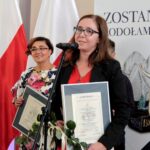 Iwona Murawska odbiera nagrodę "Lodołamacz 2018" / Iwona MurKrzysztof Bujnowicz / Radio Kielce