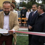 Otwarcie nowego boiska przy Zespole Placówek Oświatowych w Kurozwękach / Urząd Miasta w Staszowie