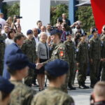 Rozpoczęcie XXVI Międzynarodowego Salonu Przemysłu Obronnego. Uroczysta Inauguracja Roku Szkolnego Klas Mundurowych / Marzena Mąkosa / Radio Kielce