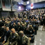 Rozpoczęcie XXVI Międzynarodowego Salonu Przemysłu Obronnego. Uroczystość otwarcia targów z udziałem zaproszonych gości w Centrum Kongresowym Targów Kielce / Marzena Mąkosa / Radio Kielce