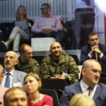 Rozpoczęcie XXVI Międzynarodowego Salonu Przemysłu Obronnego. Uroczystość otwarcia targów z udziałem zaproszonych gości w Centrum Kongresowym Targów Kielce. Na zdjęciu płk Paweł Chabielski / Marzena Mąkosa / Radio Kielce