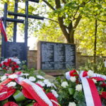 Wojewódzkie obchody Dnia Weterana Walk o Niepodległość Rzeczypospolitej Polskiej. Uroczystości przed Pomnikiem Katyńskim na Cmentarzu Partyzanckim / Marzena Mąkosa / Radio Kielce