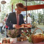 Dożynki gminne w Łopusznie. Na zdjęciu: Krzysztof Słoń - senator RP / Marzena Mąkosa / Radio Kielce