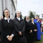 Uroczystości Jubileuszu 50-lecia koronacji obrazu Matki Bożej Miłosierdzia w Piekoszowie / Marzena Mąkosa / Radio Kielce