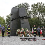 Uroczystości pod pomnikiem "Homo Homini" w 17. rocznicę ataków terrorystycznych na wieże World Trade Center / Marzena Mąkosa / Radio Kielce