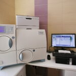 Laboratorium mikrobiologiczne w Świętokrzyskim Centrum Matki i Noworodka na ul. Prostej / Marzena Mąkosa / Radio Kielce