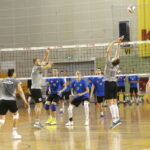 Sparing kieleckiej drużyny siatkarzy KPS Kielce z KPS Siedlce w Hali Legionów / Marzena Mąkosa / Radio Kielce