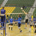 Sparing kieleckiej drużyny siatkarzy KPS Kielce z KPS Siedlce w Hali Legionów / Marzena Mąkosa / Radio Kielce