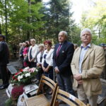 Uroczystości przed pomnikiem straceń w lesie na kieleckim Stadionie / Marzena Mąkosa / Radio Kielce