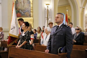 Msza święta odprawiona w kościele garnizonowym w Kielcach w intencji pomordowanych na Wschodzie / Marzena Mąkosa / Radio Kielce