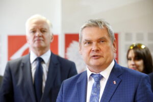 Konferencja prasowa wicepremiera Jarosława Gowina oraz posła Michała Cieślaka / Marzena Mąkosa / Radio Kielce