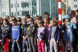 Otwarcie miniboiska przy Szkole Podstawowej nr 25 / Marzena Mąkosa / Radio Kielce