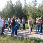 Mieszkańcy Kostek Małych i Marzęcina nie zgadzają się na budowę masztu telefonii komórkowej / Kamil Włosowicz / Radio Kielce