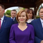 Konwencja Prawa i Sprawiedliwości w Opatowie. Na zdjęciu parlamentarzyści PiS (od lewej):Marek Kwitek, Anna Krupka i Andrzej Kryj / Emilia Sitarska / Radio Kielce