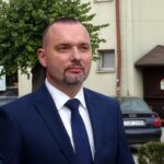 Konwencja Prawa i Sprawiedliwości w Opatowie. Piotr Ślęzak - kandydat popierany przez PiS w wyborach na burmistrza Ożarowa / Emilia Sitarska / Radio Kielce