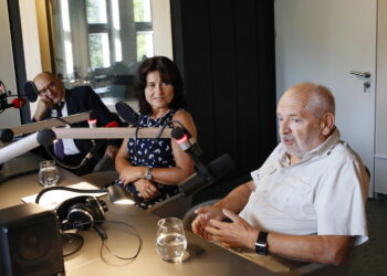Punkty widzenia: Andrzej Sygut - wiceprezydent Kielc, Małgorzata Miazga - polonistka z VI LO im. Juliusza Słowackiego w Kielcach i Andrzej Maćkowski - dyrektor Miejskiej Biblioteki Publicznej w Kielcach  / Marzena Mąkosa / Radio Kielce