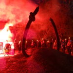 Upamiętnienie ofiar sprzed 76 lat na ostrowieckim rynku przy symbolicznym pomniku / Emilia Sitarska / Radio Kielce