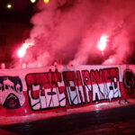 Upamiętnienie ofiar sprzed 76 lat na ostrowieckim rynku przy symbolicznym pomniku / Emilia Sitarska / Radio Kielce