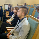 Kielce. Stypendia im. księdza biskupa Czesława Kaczmarka wręczył ksiądz biskup Marian Florczyk / Marlena Mąkosa / Radio Kielce