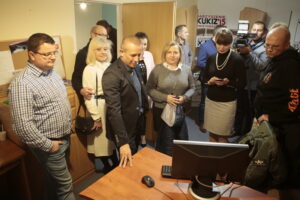 Sztab wyborczy stowarzyszenia Kukiz'15 / Marzena Mąkosa / Radio Kielce
