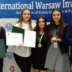 Uczniowie z Połańca zdobyli dwa złote medale na Międzynarodowej Wystawie Wynalazków w Warszawie / Szkoła w Połańcu