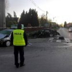 Oksa. Jedna osoba nie żyje, a siedem zostało rannych w zderzeniu dwóch samochodów osobowych / policja