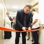 W Zakładzie Pielęgnacyjno – Opiekuńczym w Kielcach przy ul. Sobieskiego przybyło 15 kolejnych łóżek dla osób chorych, ale nie wymagających jeszcze pobytu w hospicjum / Jarosław Kubalski / Radio Kielce