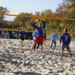 Otwarcie boiska do siatkówki plażowej przy Zespole Szkół Ekonomicznych przy ul. Langiewicza w Kielcach / Jarosław Kubalski / Radio Kielce