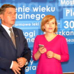 Wizyta Jarosława Kaczyńskiego, prezesa Prawa i Sprawiedliwości w Skarżysku - Kamiennej. Od lewej: Andrzej Pruś i Anna Krupka - poseł PiS / Łukasz Korus / powiatowa24