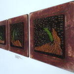 Wystawa tkaniny artystycznej i kolażu Tamary Maj / Kamil Włosowicz / Radio Kielce