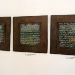 Wystawa tkaniny artystycznej i kolażu Tamary Maj / Kamil Włosowicz / Radio Kielce