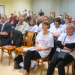 Spotkanie prezydenta Kielc Wojciecha Lubawskiego i kandydatów na radnych z Porozumienia Samorządowego Wojciech Lubawski z mieszkańcami osiedla Świętokrzyskie. / Wiktor Dziarmaga / Radio Kielce