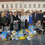 Zbiórka żywności dla zwierząt ze schroniska w Dyminach / Wiktor Dziarmaga / Radio Kielce