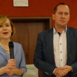 Poseł Krupka i Michał Molenda, kandydat PiS na burmistrza Małogoszcza / Ewa Pociejowska-Gawęda / Radio Kielce