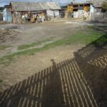 Raszków. Teren, na którym stał dom, który spłonął na przełomie czerwca i lipca / Ewa Pociejowska - Gawęda / Radio Kielce