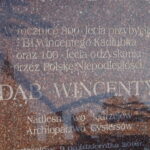 Sadzenie Dębów Pamięci w Jędrzejowie / Ewa Pociejowska-Gawęda / Radio Kielce